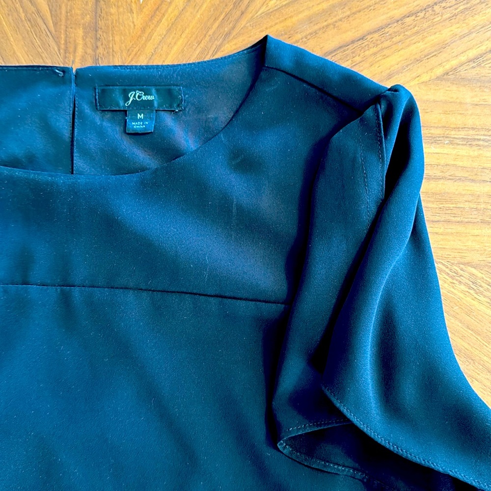 J Crew short sleeve blouse. Black, lined. Size M.